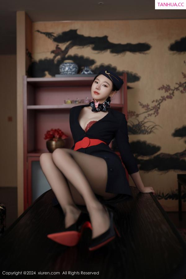 安然Maleah  [XiuRen]高清写真图 2024.07.30 No.8942 安然anran 黑丝美腿第22张图片